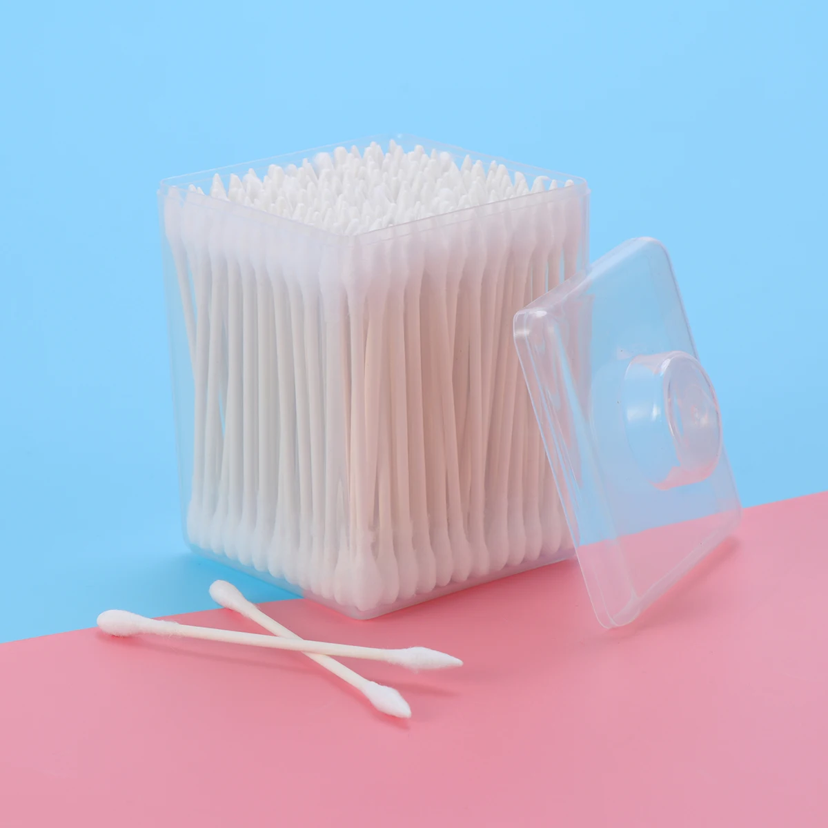 

200pcs Double Tips Cotton Swabs Natural Cotton Multifunctional Makeup Tools Round Tapered Design Portable Box