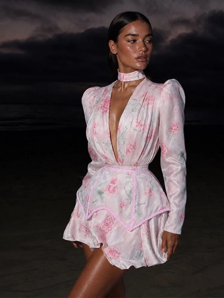 Bedrucktes Minikleid mit tiefem V-Ausschnitt, langen Ärmeln und Taillenband – Sexy Damenkleid mit Puffärmeln und Schleifen – Schicke Damenroben – Detail 21