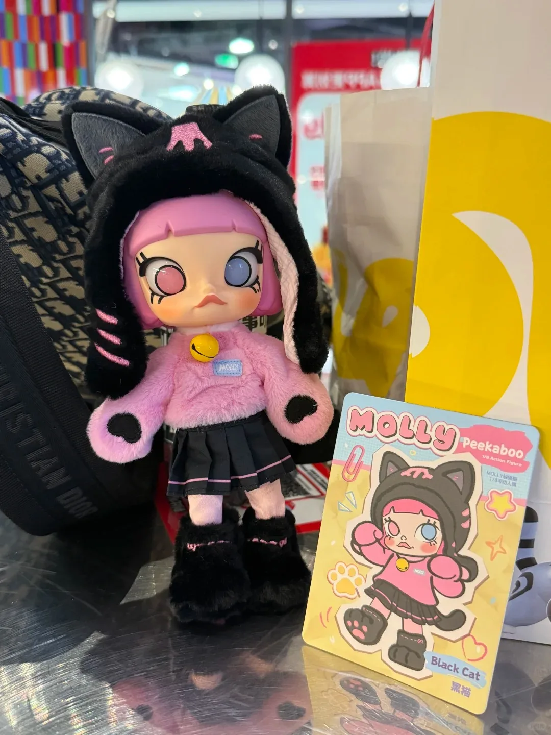 

POPMART Molly Hide-and-Seek Series1/8 Action Figure Trendy Blind Box Cute and Interesting Toy Surprise Collection Gifts