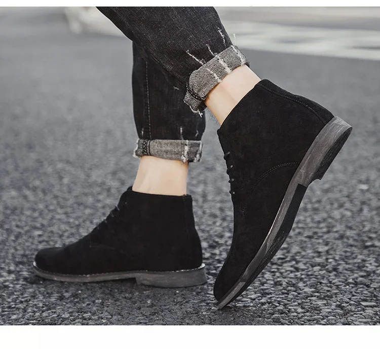 Modische braune Chelsea Boots für Herren im britischen Stil, hochgeschnittene Wildlederschuhe mit Schnürung und spitzer Zehenpartie, Herren-Knöchelstiefel – Detail 14