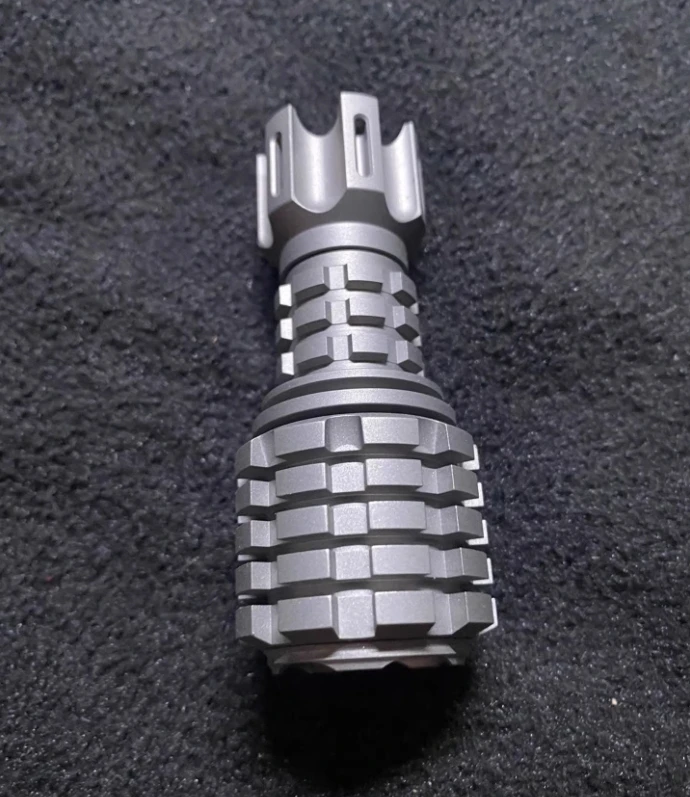 Used EDC Titanium Alloy Flashlight Decompression toys