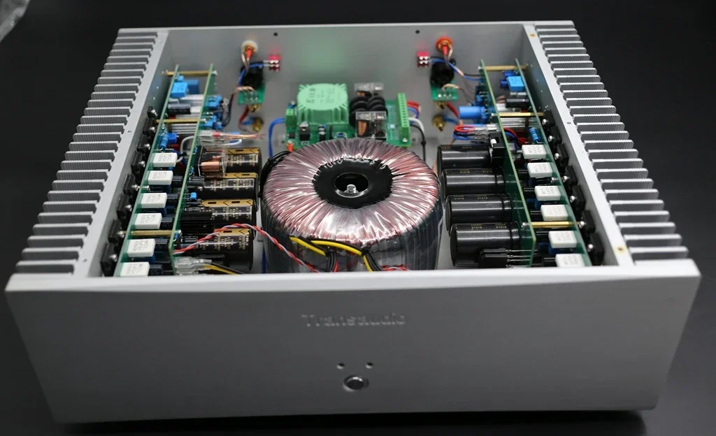 chuansheng MASTER high power 500W dual channel power amplifier master version FM801 original parameters core circuit