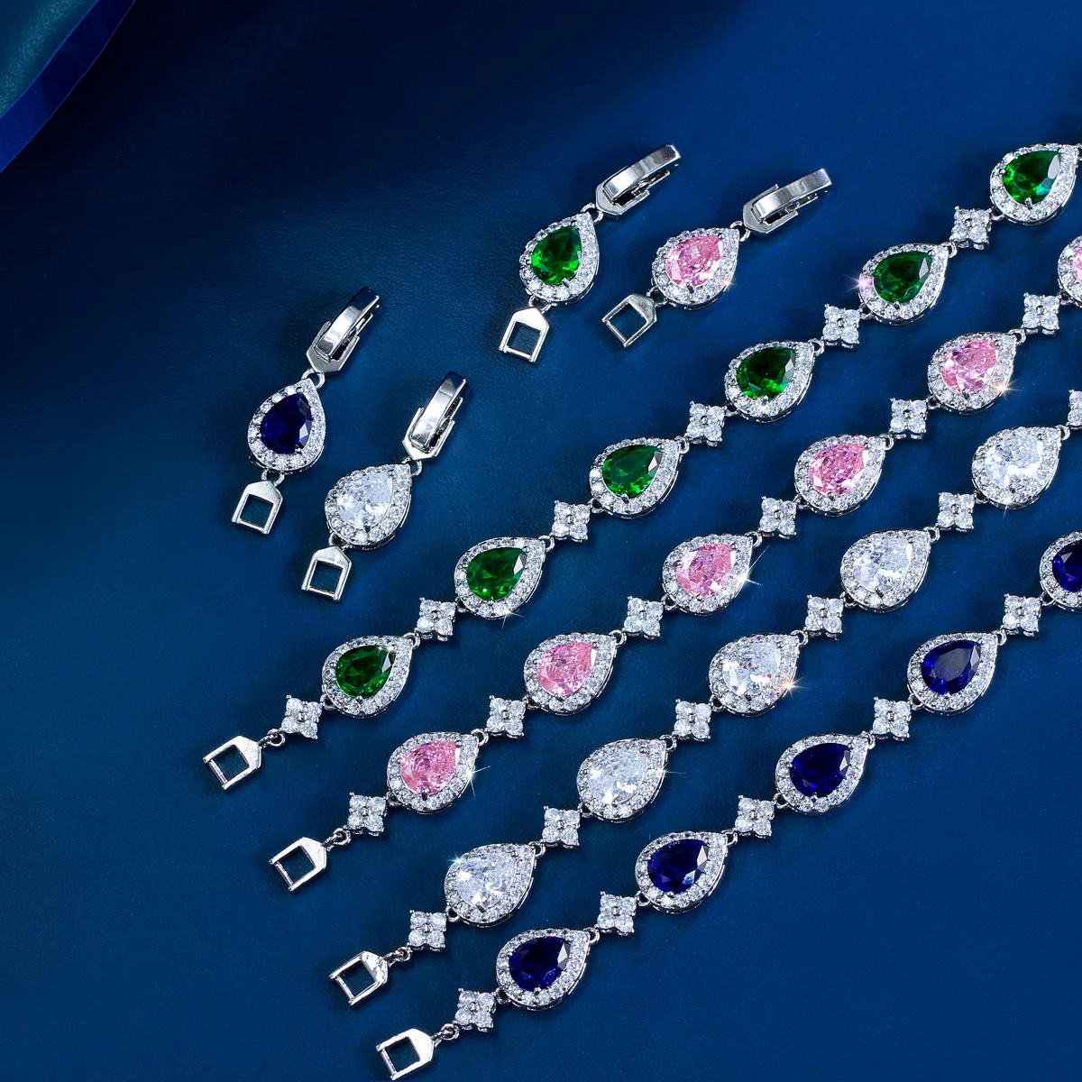 CWWZircons Neues Modisches Grünes Großes Wassertropfen-Kubikzirkonia-Tennisarmband für Damen, Schickes Party-Hochzeitsschmuck-Geschenk S0145 – Detail 13
