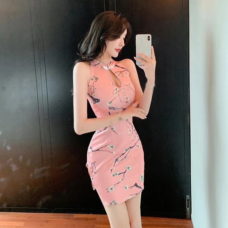 Women's Retro Slimming Improved Cheongsam Dress Sexy Half Turtleneck Chest Hollow Out Floral Print Sweet Charming Dress