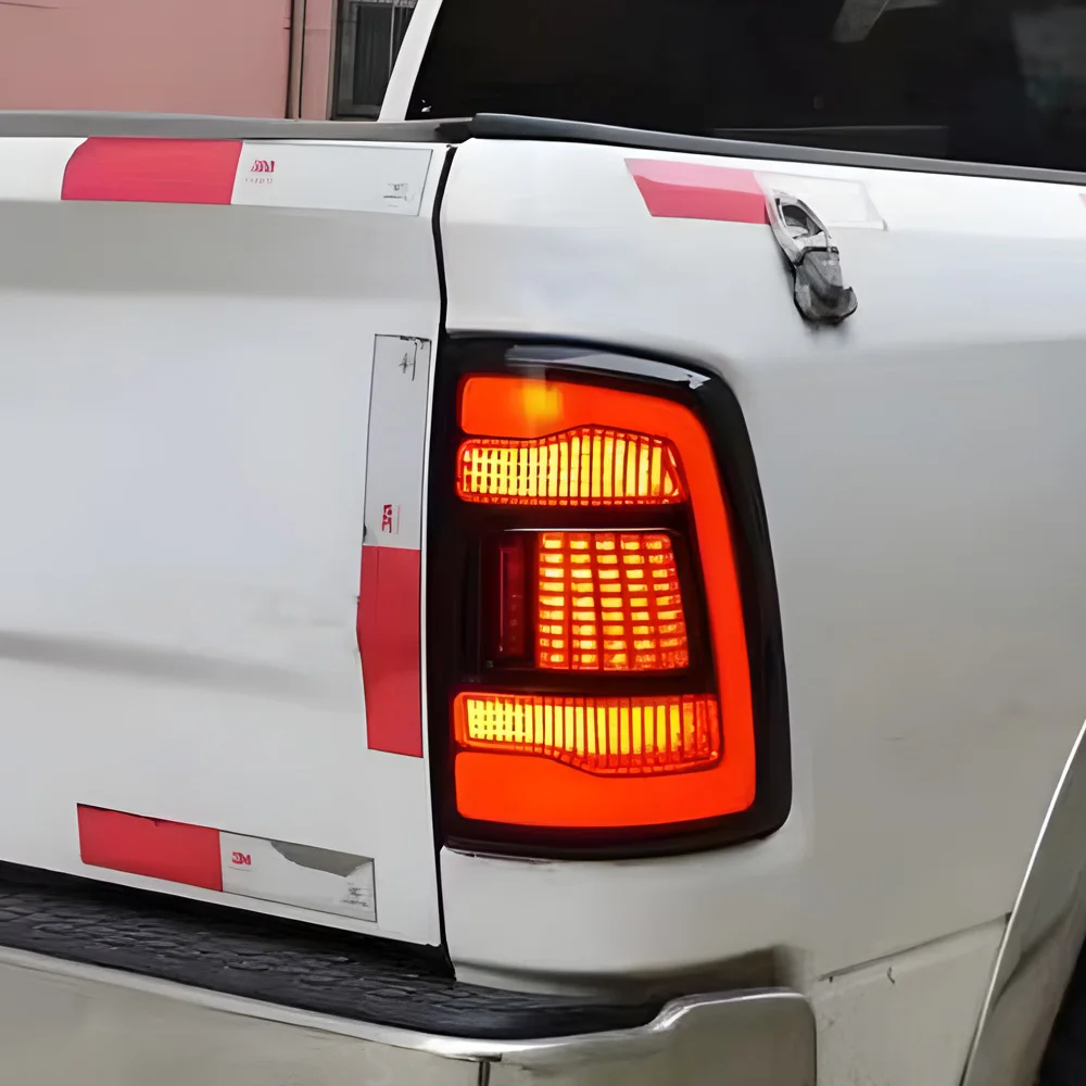 Car Taillights Assembly for Dodge Ram1500 2008-2016 Led Auto Back Lamps Upgrade Dynamic Flashing Signal Light Accessories Tool