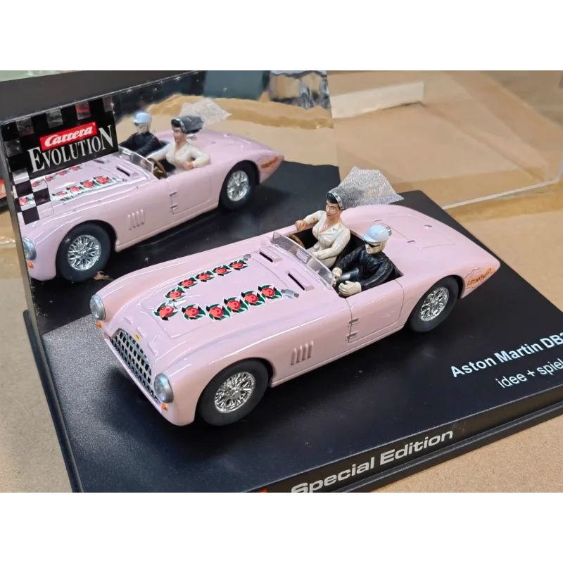 

Diecast 1/32 Scale Carrera Track Racing Aston Martin DB3 Track Racing Alloy Car Model Collectible Toy Gift Souvenir Display