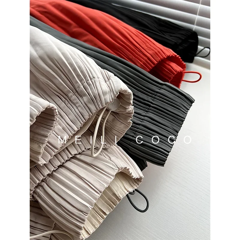 Miyake Solid Standing Collar Short Jacket 2024 Autumn New Nine Minute Sleeve Loose Slim Zipper Design Pleated Bluzka damska