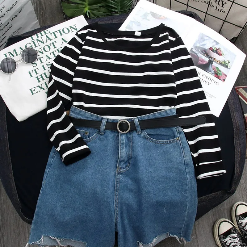 Women Loose Long Sleeve Striped Tee Shirt Spring O-Neck Casual Cotton T-shirt Lady Casual Basic Korean Black White Tops