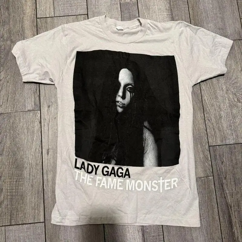 

Vintage Lady Gaga Concert 2009 The Fame Monster Cotton S 4Xl T Shirt