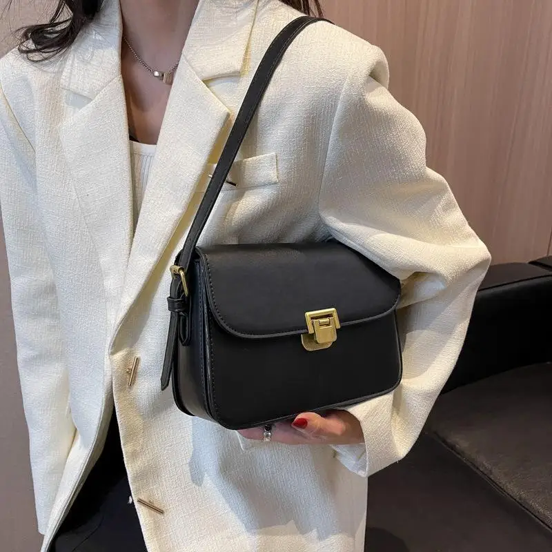 High-end small bag women's 2024 new trendy fashion texture niche popular crossbody bag women's shoulder small square bag