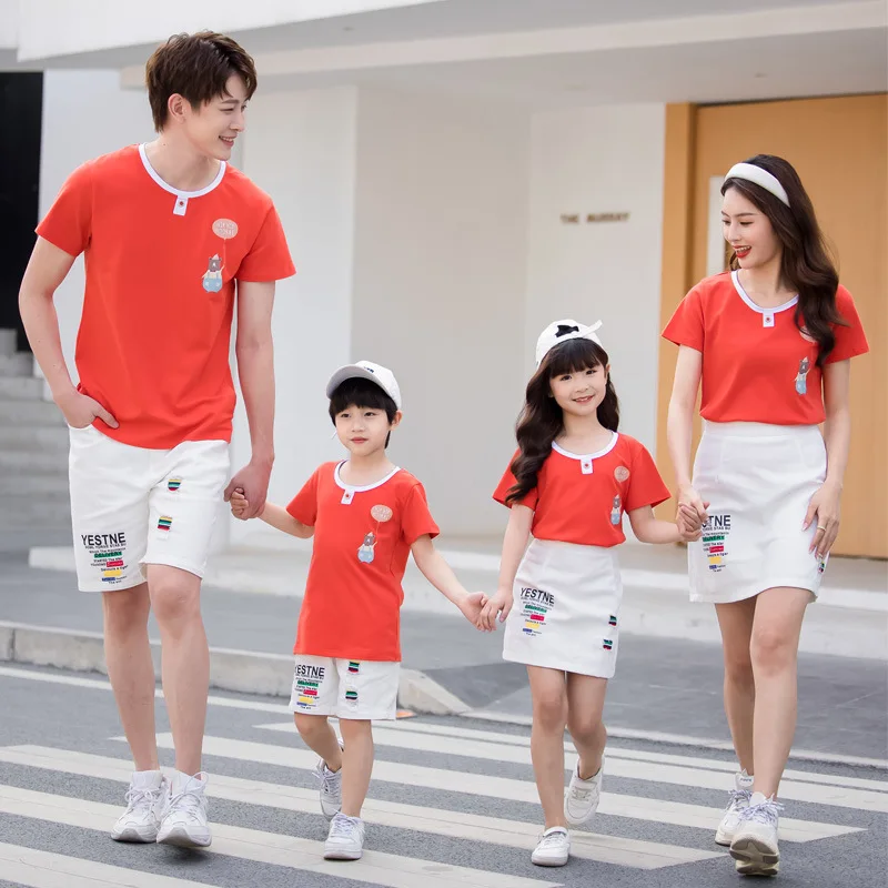 Family Matching Outfits Summer Mum Daughter Casual T-shirt & Dress Dad Son T-shirt &Shorts Couple Matching Set Adults Kids Set