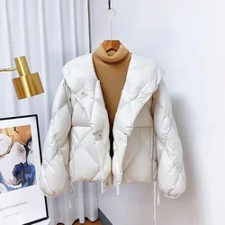 2024 Winter New Fashion 90% White Duck Down Short Jacket Women Thick Warm Loose Cocoon Type Hooded Diamond Puffer Coat Outwear