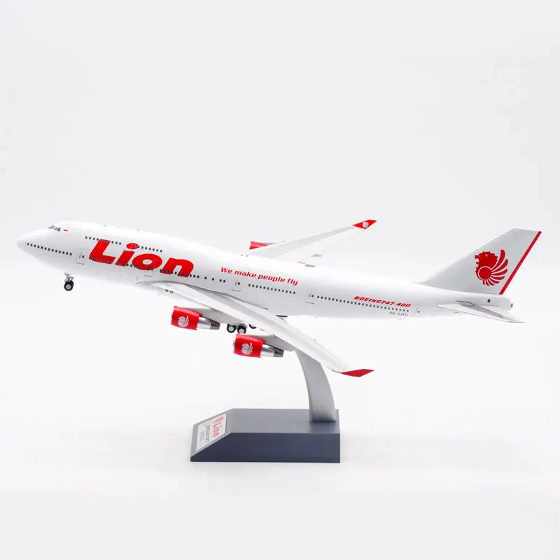 Diecast 1/200 Scale Indonesia Lion Air B747-400 PK-LHG Alloy Aircraft Model Collection Souvenir Display Ornaments