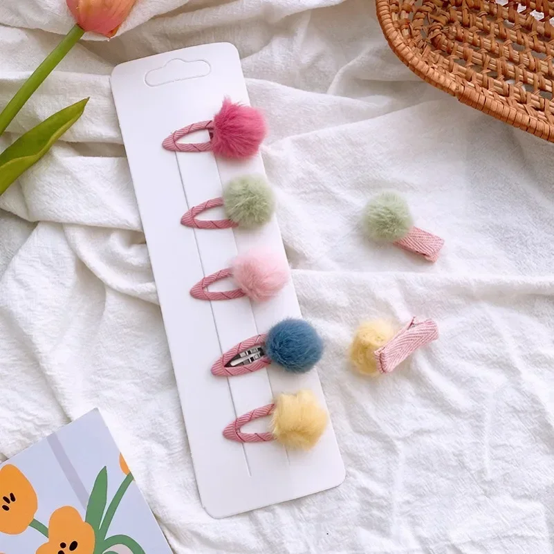 5 pz/set Colorato Mini Pompon Fermagli Per Capelli Del Bambino Palla di Peluche Accessori Per Capelli Per Bambini Morbida Palla di Pelo Delle Ragazze Forcelle Carino BB Barrettes