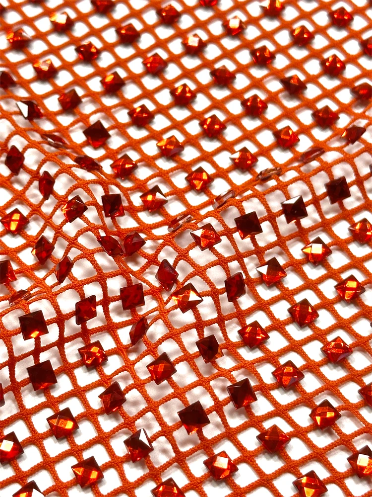 2025 Tessuto di pizzo con pietre africane Pizzo di alta qualità Tessuto di pizzo francese nigeriano con pietre Abiti da festa di nozze africani Lacci