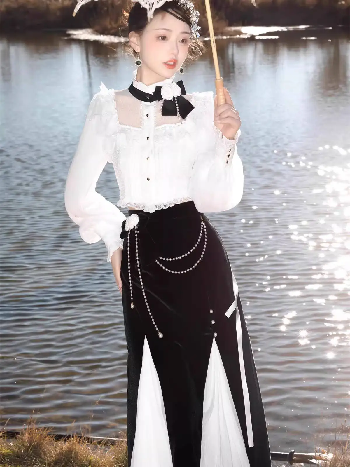 

New Lolita Western-style Clothing Royal Court Retro Stand Collar Shirt Lace Leg-of-mutton Sleeve Long Sleeves Innerwear