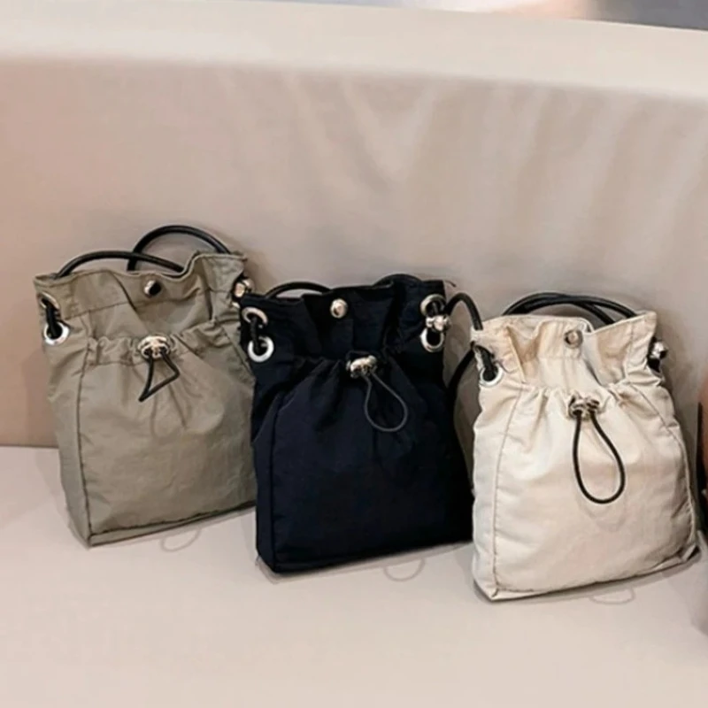 

Casual Versatile Nylon Crossbody Phone Bag, Lightweight Outdoor Mini Backpack, Simple Stylish Coin Purse