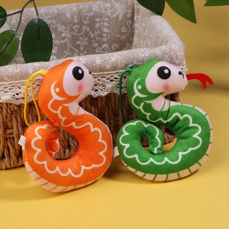 Zodiac Snake Plush Chaveiro para crianças, boneca recheada com pingente, decoração do ano novo chinês, mascote da sorte, presentes fofos, 2025