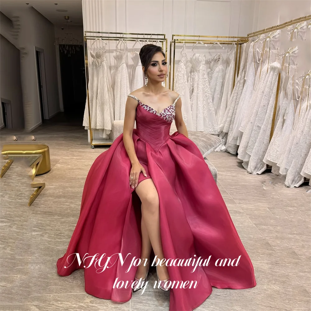 

NFYN Гламурные платья для выпускного вечера цвета фуксии с хрустальными бретелями Платье знаменитости с рюшами Платье для выпускного вечера с боковыми разрезами Вечерние платья по индивидуальному заказу