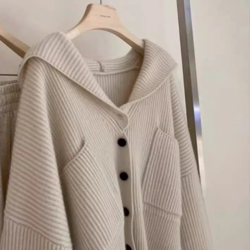 

Hooded Sweater Autumn and Winter Loose Design Short Knitted Sweater Women's Jacket