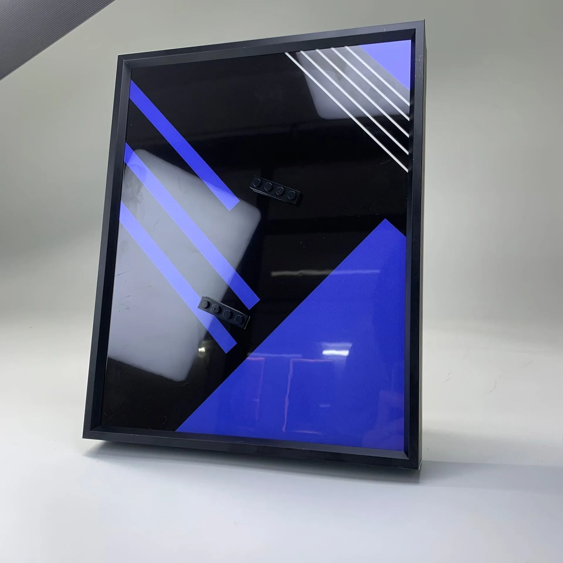 Driedimensionaal fotolijst, metalen frame + houten basis voor sportwagenbouwstenen op schaal 1:32, racespeelgoed met kleine deeltjes