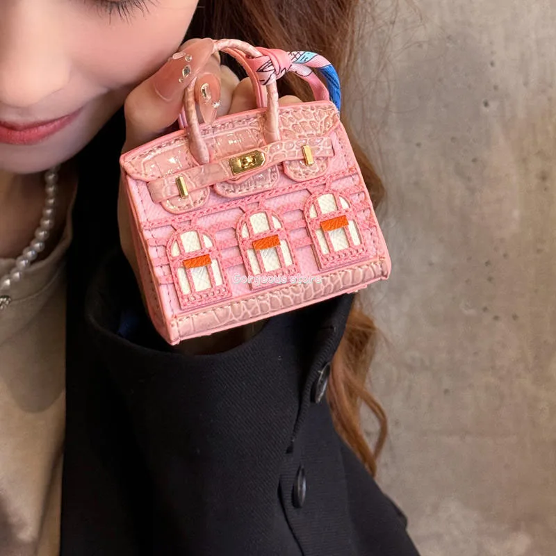 Mini Handmade Bag Little House Hanging Pendant Cute Creative Small Window Car Key Chain Earphone Bag Charm Pendant Decoration