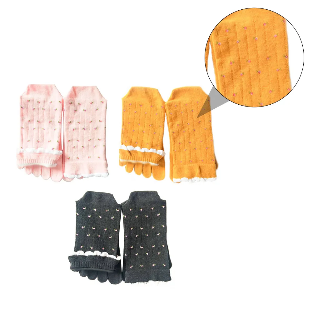 

3pcs Female Five Toes Mid Tube Cotton Socks For Women Girls Breathable Boot Socks Cute Design Family Gift Black Yellow Pink