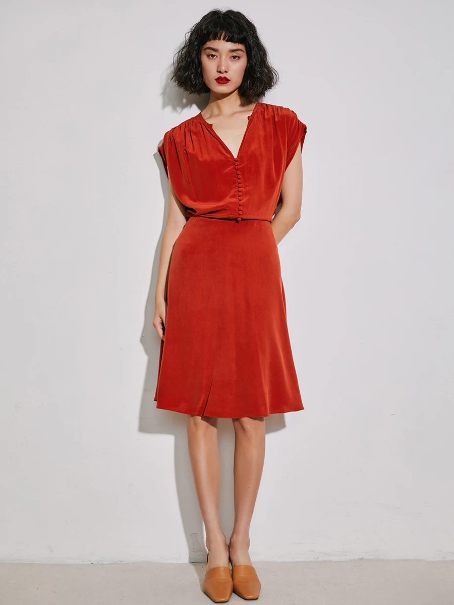 

Элегантное офисное платье для работы, дизайнерская новинка, из прохладного шелка, с пуговицами ручной работы, А-силуэт, летнее, с V-образным вырезом, без рукавов, из двойной марли, с эффектом стирки