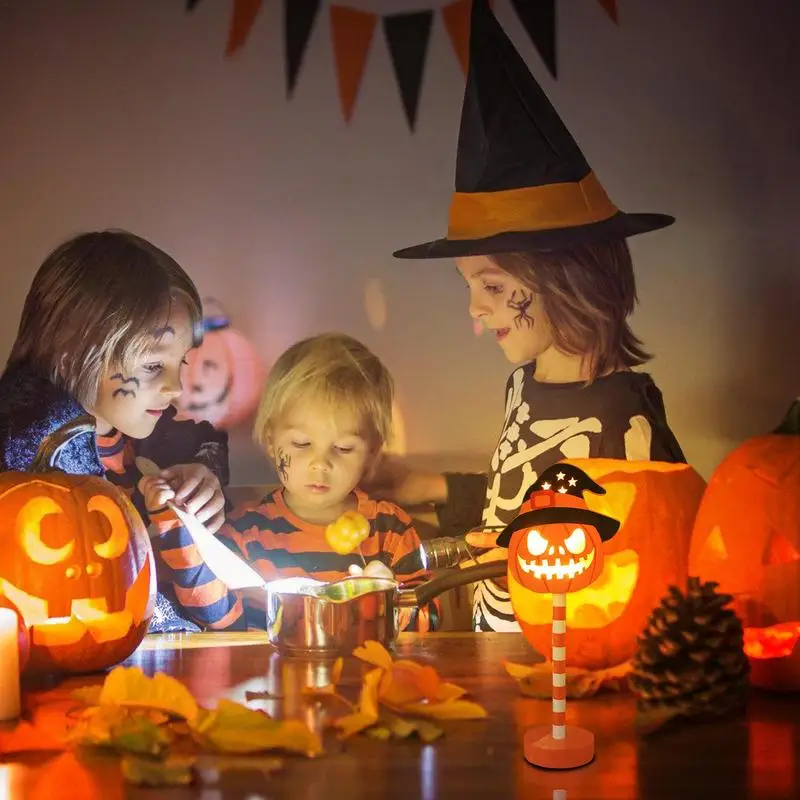 Lampka nocna z dyni Lampka nocna z duchami Halloween Światła LED Halloween Wystrój kuchni Odpinane lampki z dyni na Święto Dziękczynienia