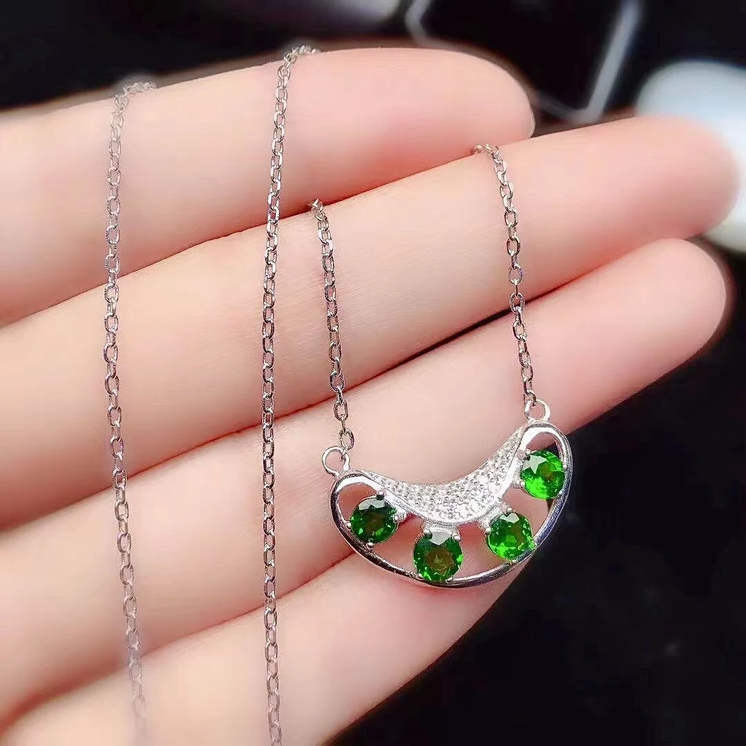 Sterling Silver Diopside Pendant for Party 4mm Natural Diopside Silver Pendant 925 Silver Diopside Jewelry Gemstone Pendant