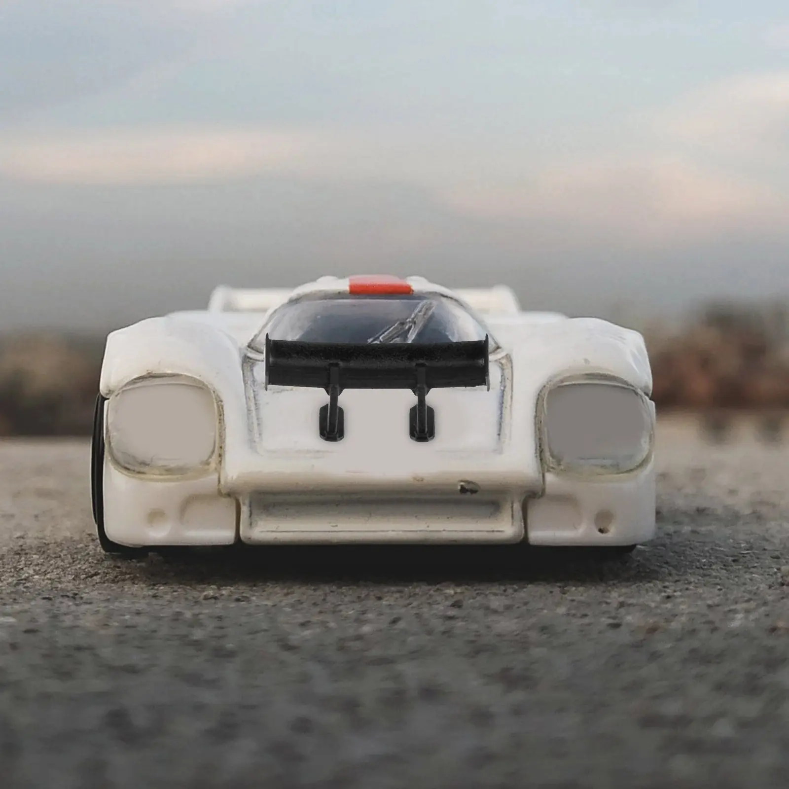 

Задний спойлер для радиоуправляемых моделей 1:64, гоночное заднее крыло, прочный, из смолы, легко устанавливается, улучшает внешний вид, идеально подходит для энтузиастов.