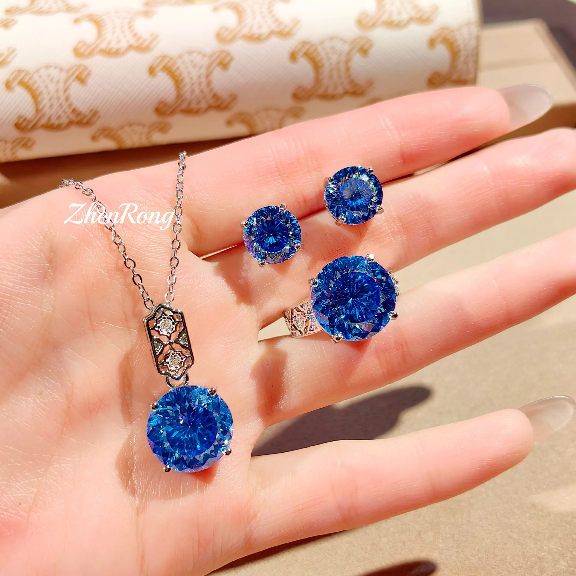 S925 Sterling Silver Ring Necklace Stud Earrings Pendant with High Carbon Diamond and Rose Diamond for Fashion Women