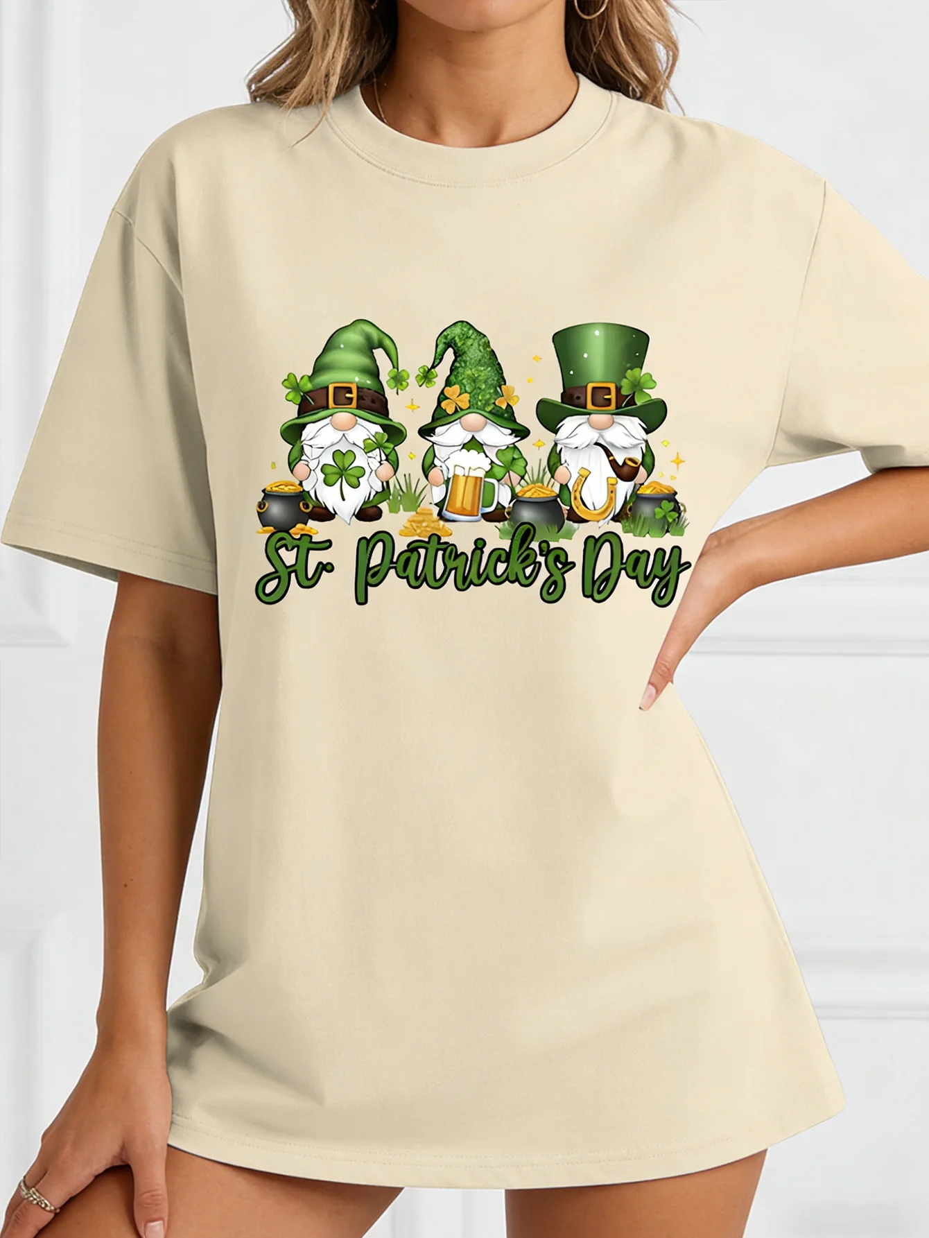 Lady Saint Patrick Print Short Sleeve - Comfortable, casual short-sleeved crew neck, suitable for daily wear and fashion.
