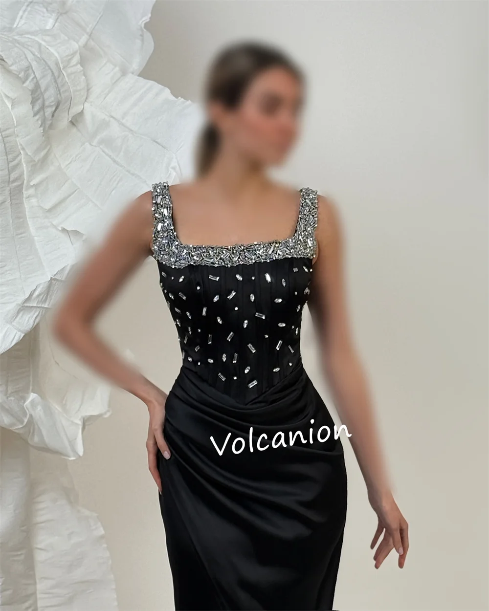 Customized Charmeuse Pleat Sequined Sheath Square Neck Midi Dresses Bespoke Occasion Homecoming Classic Retro Sparkle