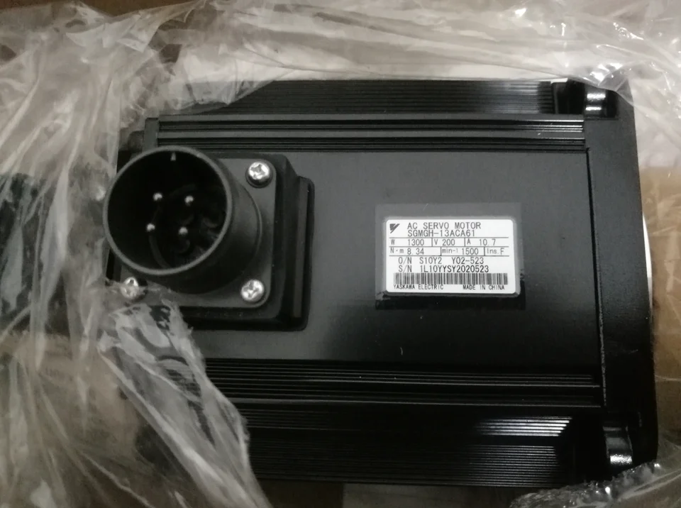 

New In Box Yaskawa SGMGH-13ACA61 Servo Motor In Stock