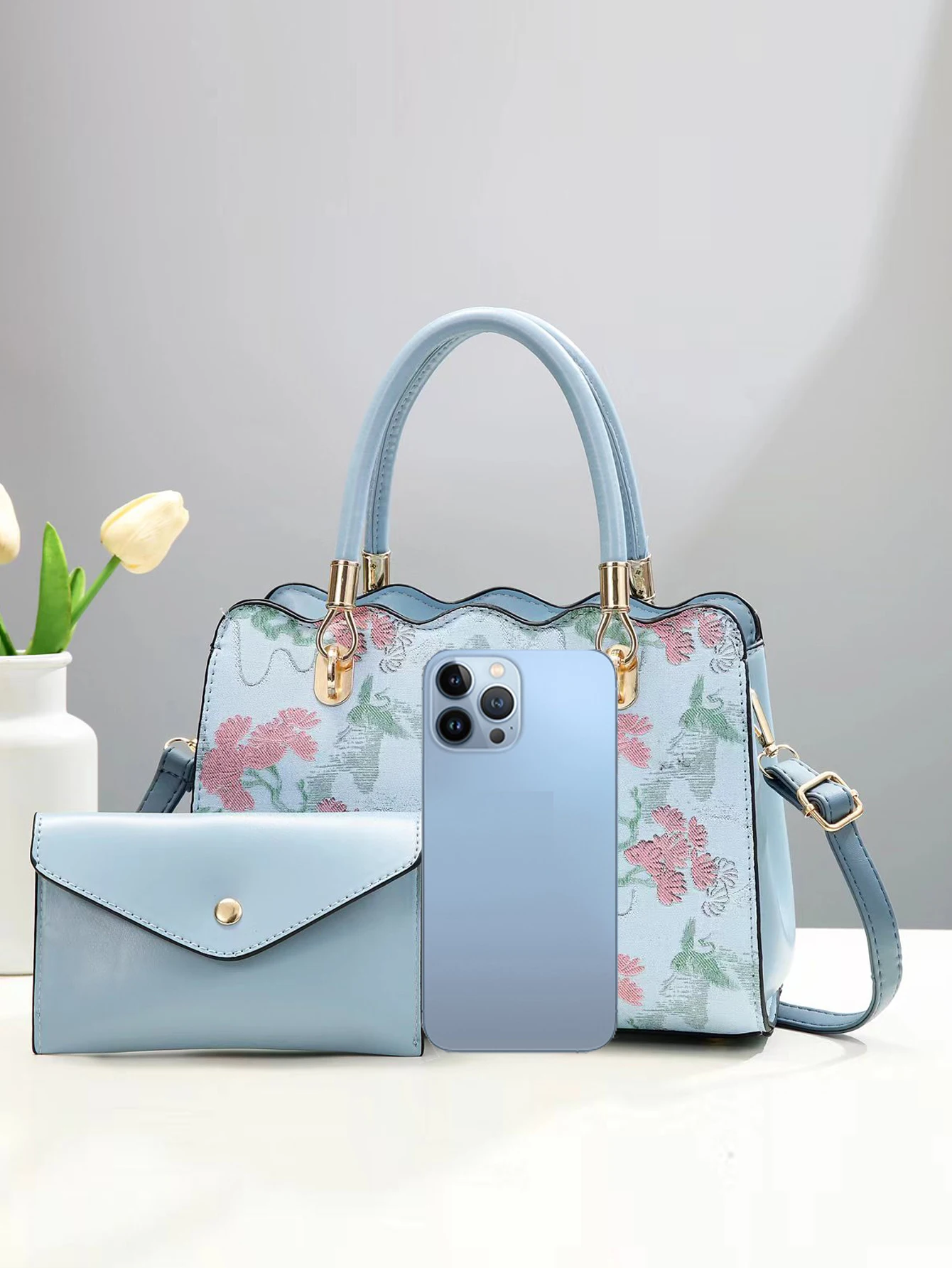 Women\'s combination bag with embroideries, large capacity single shoulder crossbody bag, exquisite small bag