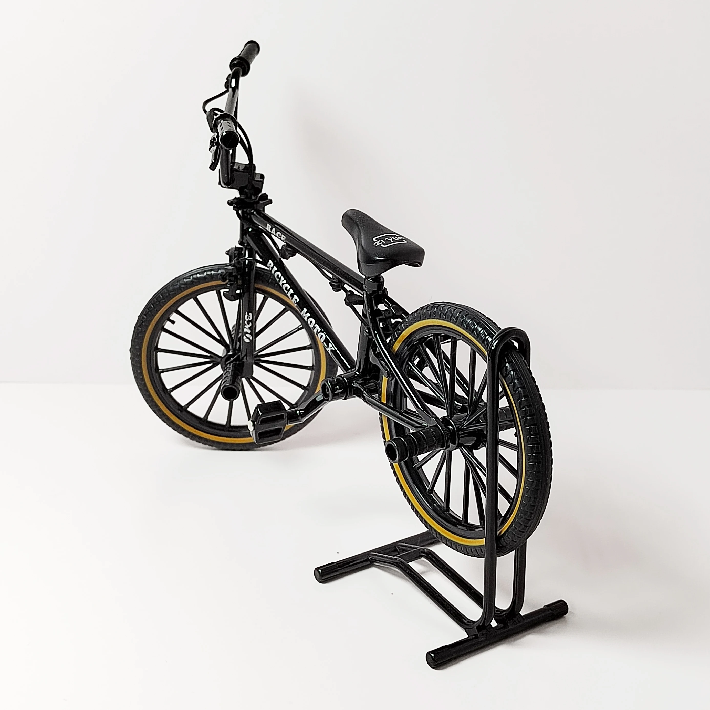 Mini bicicleta todoterreno de aleación 1:8, modelo de bicicleta de dedo negro, juguete de bicicleta de montaña, adorno de colección, regalo para niños