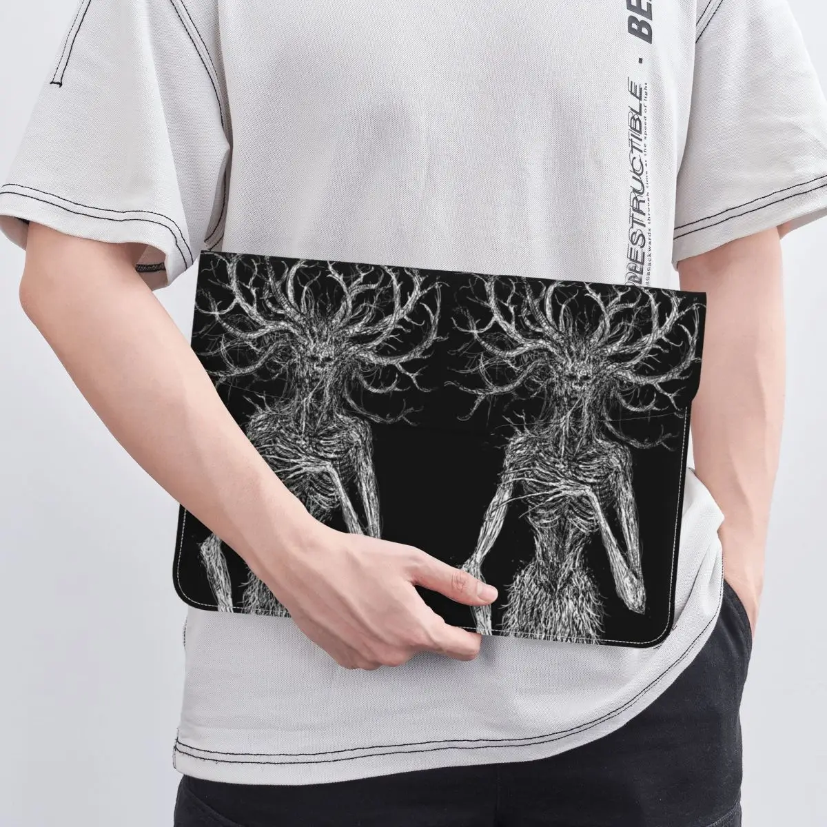 Skeleton Tree Printed PU Leather Horizontal Laptop Sleeve Shockproof Soft Lining Notebook Case 13 Inch