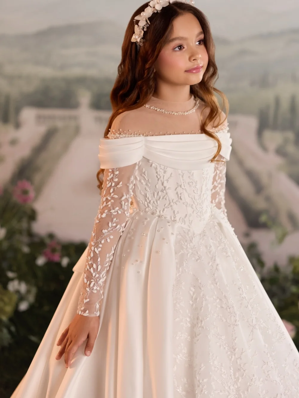 Shimmering Pearls Appliques Girls Dresses Pageant Gown Elegant Luxury Kids Princess Gowns Wedding Birthday Party Wear 3-14Y