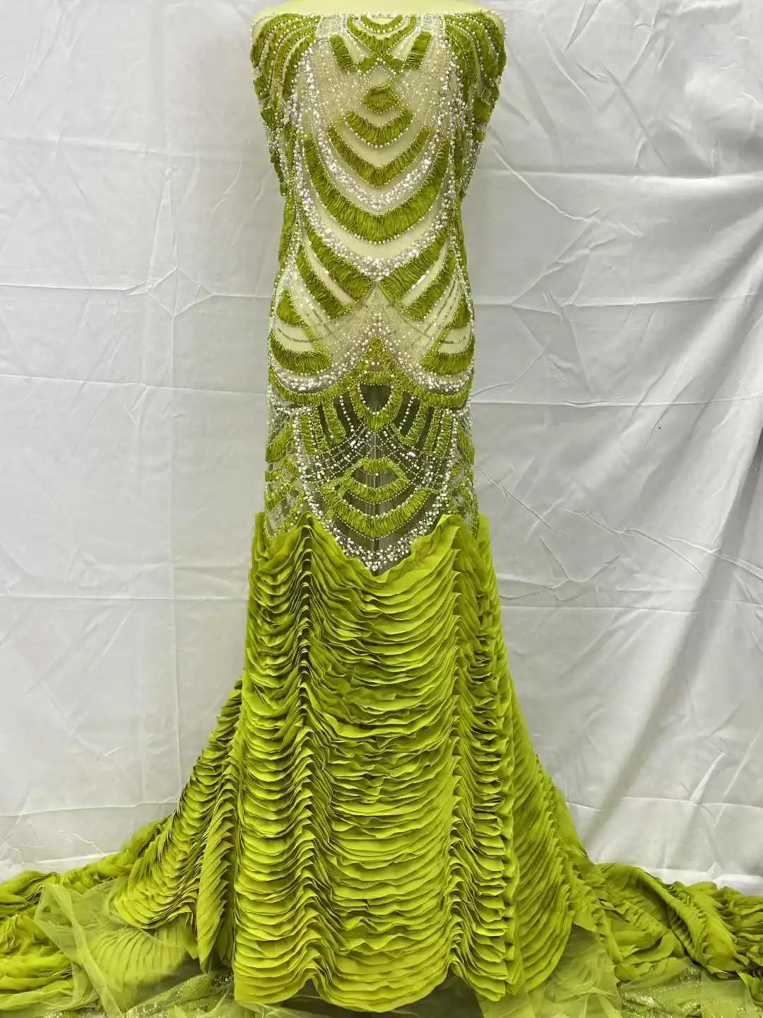 

African 3D Lace Fabric 2025 High Quality Embroidery Lace French Mesh Tulle Lace Fabric Nigerian Lace Fabrics for Wedding Dresses