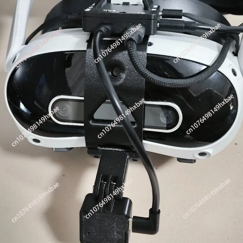 Facial Eye Tracking Animation Device Advanced Virtual Reality Expression Capture