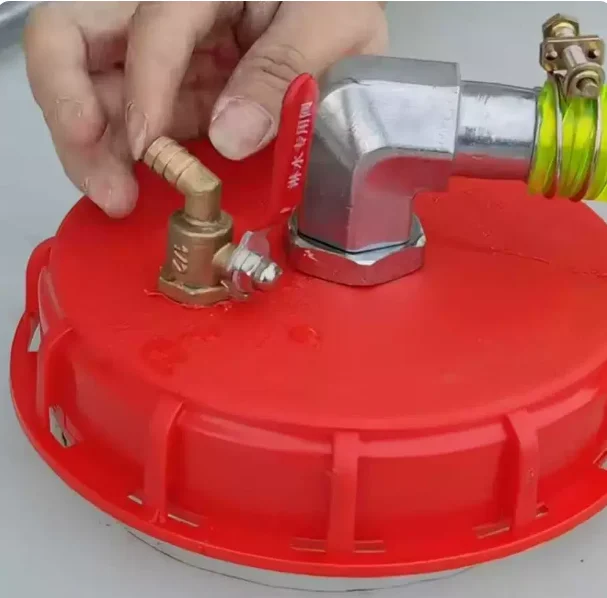 The plastic lid ton drum can rotate 360 degrees, and the top cover 1.5-meter pipe is available