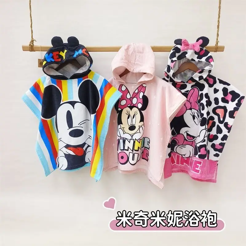 Albornoz de dibujos animados de Disney con bonito Mickey Minnie Mouse, capa para niños, Toalla de baño portátil de algodón puro, suave, absorbente y de secado rápido