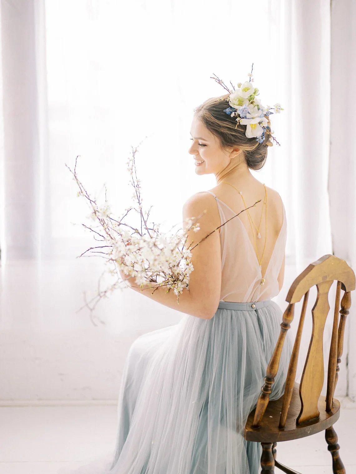 Elegantes Brautkleid aus Tüll mit V-Ausschnitt, blau, schlichtes A-Linien-Hochzeitskleid, formelles Braut-Hochzeitsball-Abendkleid, individuelle Gestaltung