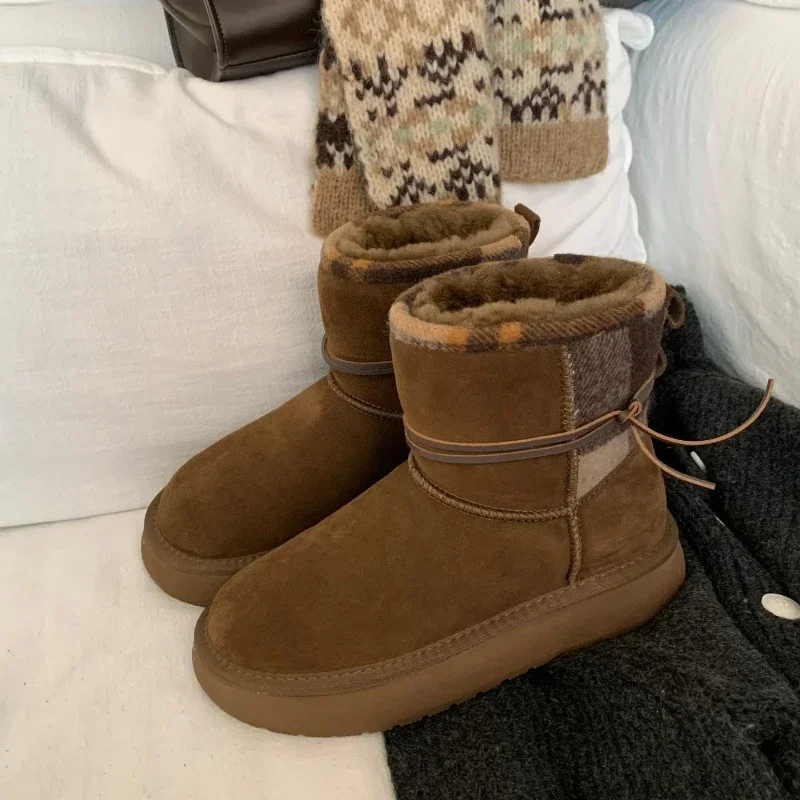 Women Thick Bottom Snow Boots Women Fur Leather Integrated Fleece Lined Short Tube Boot Versatile Warm Cotton Boots Winter Shoes