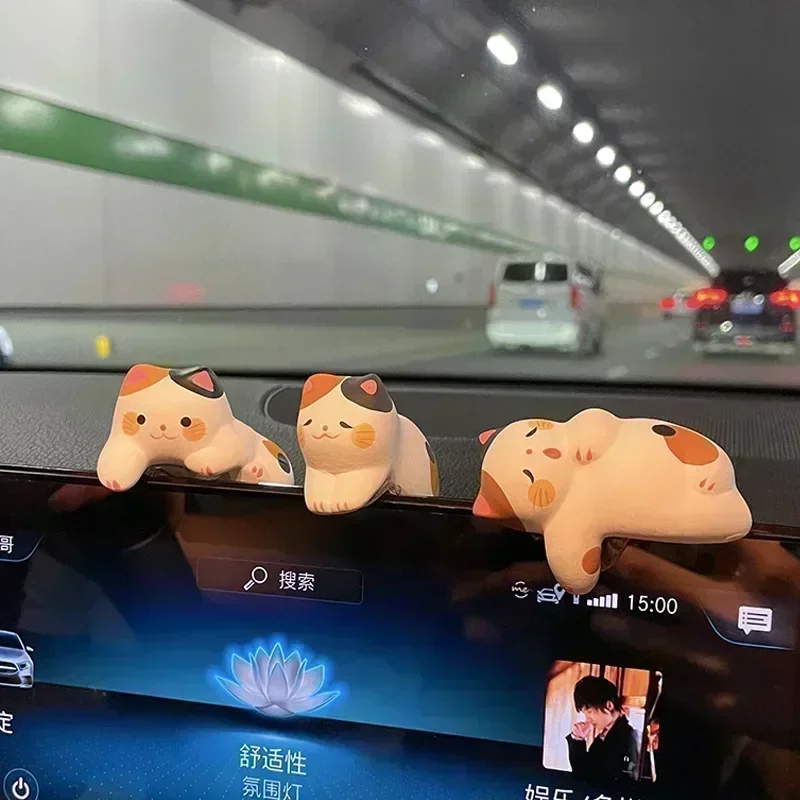 3pcs Computer Screen Display, Crouching Ornament Mouth, Car Mounted Office Desktop, Cute Cartoon Cat, Rabbit, Frog Ornament