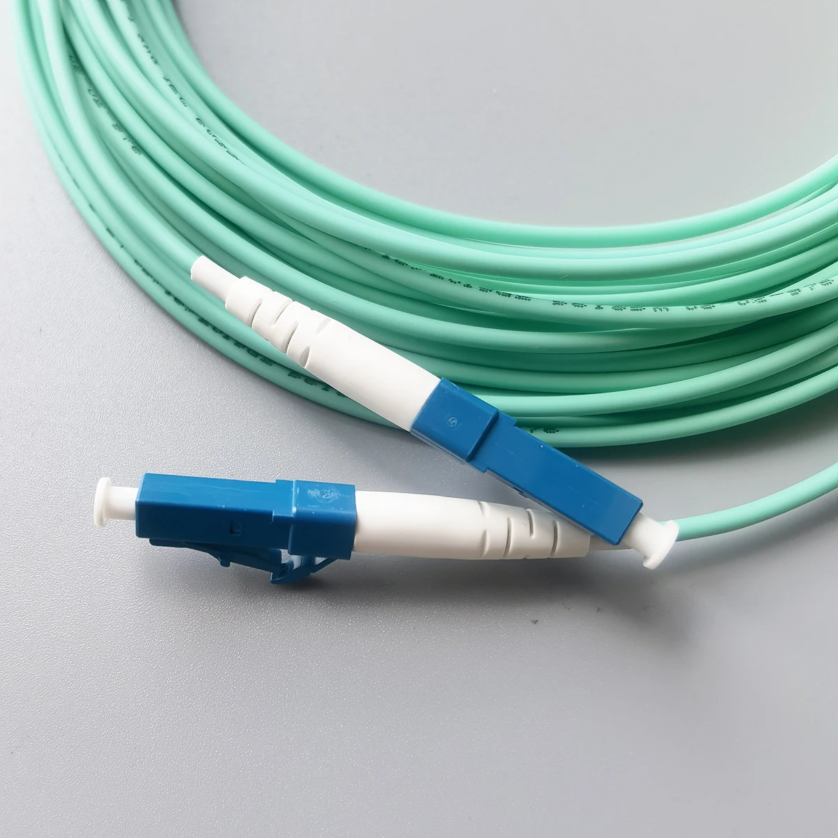 3M/10M Cable Fibra Optica LC/UPC-LC/UPC OM3 50/125μm LSZH Multi-Mode Fiber Optic Patch Cord Cable 2.0mm FTTH Fiber Optic Jumper