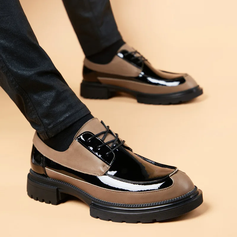 

Мужские кожаные туфли с круглым носком, 2021, деловые повседневные свадебные туфли из натуральной кожи в британском стиле на толстой подошве для мужчин