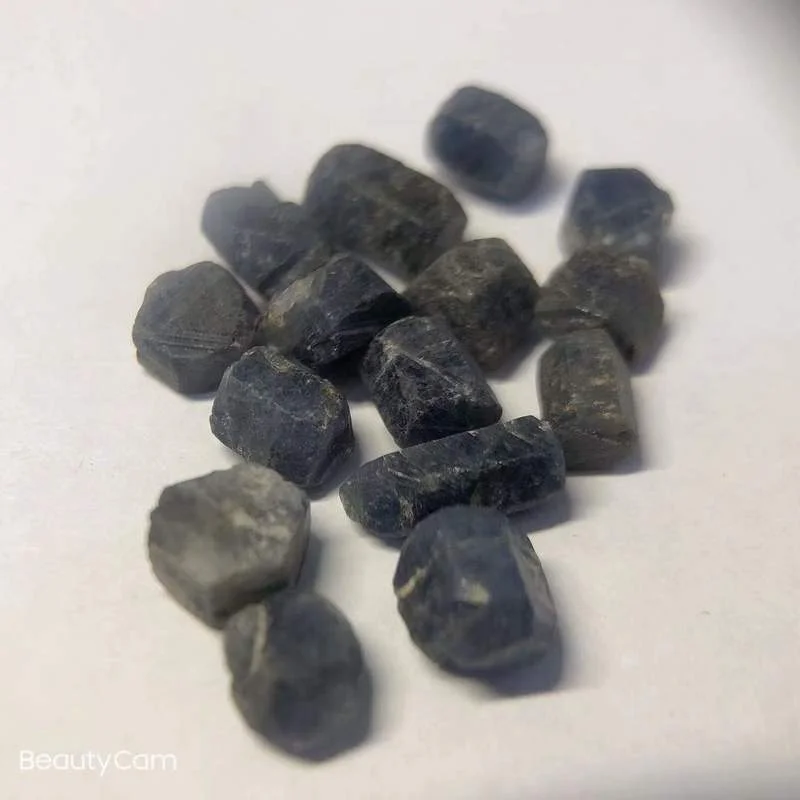 

High Quality Sapphire Raw Gemstone Precious Mineral Samples Raw Sapphire From Chinese Biggest Sapphire Mine