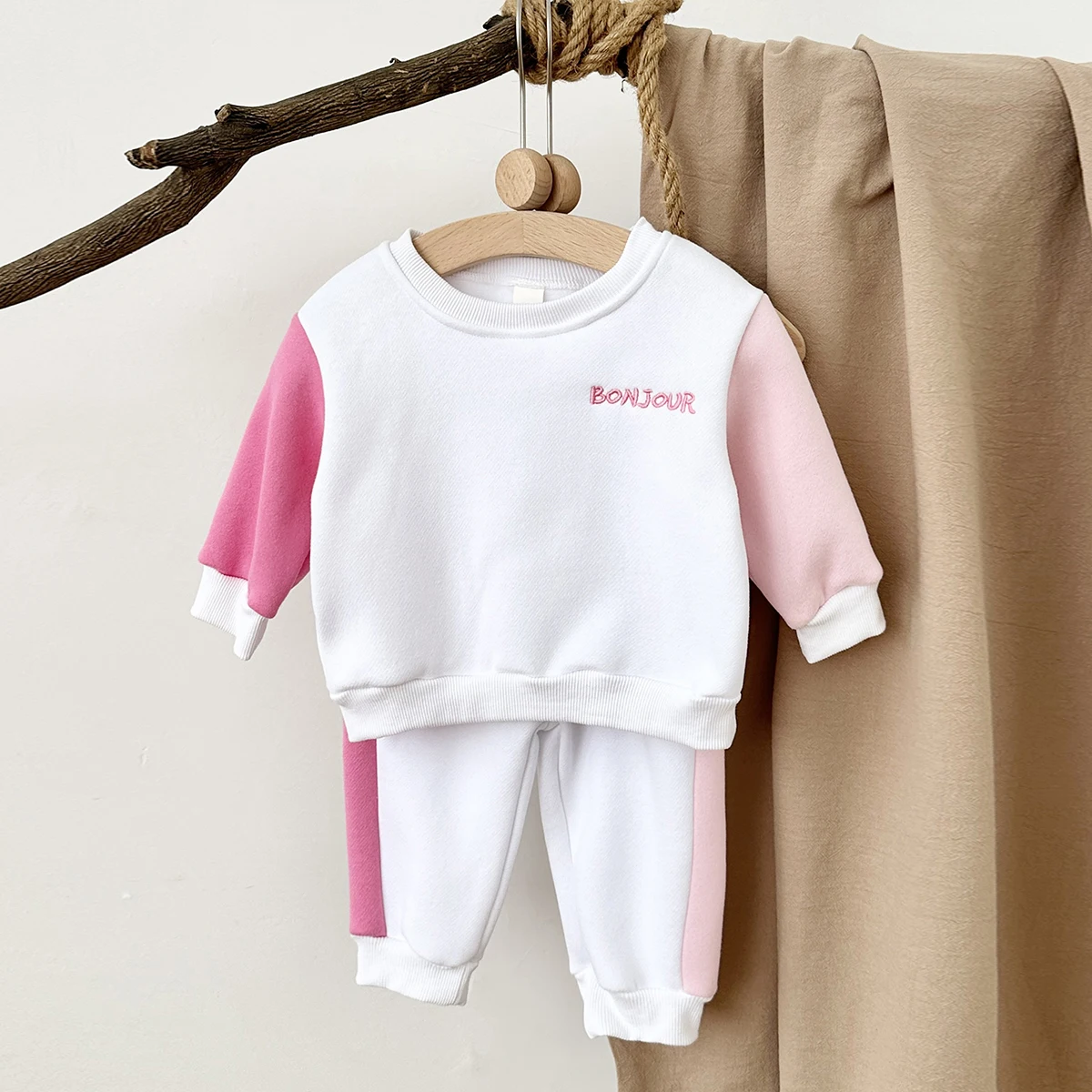 Korean Baby Clothing Set Toddler Baby Girl Infant Outfits Letter Print T-Shirt Tops+ Pants Newborn Baby Boy Clothes Set Autumn